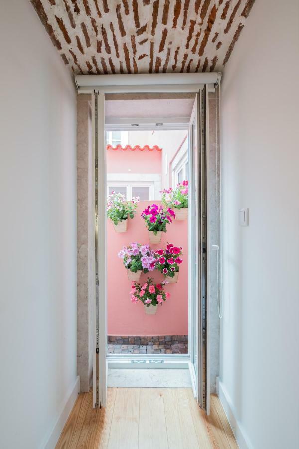 Sunshine House - Exclusive Apartment - Home By The Castle Lisboa Dış mekan fotoğraf